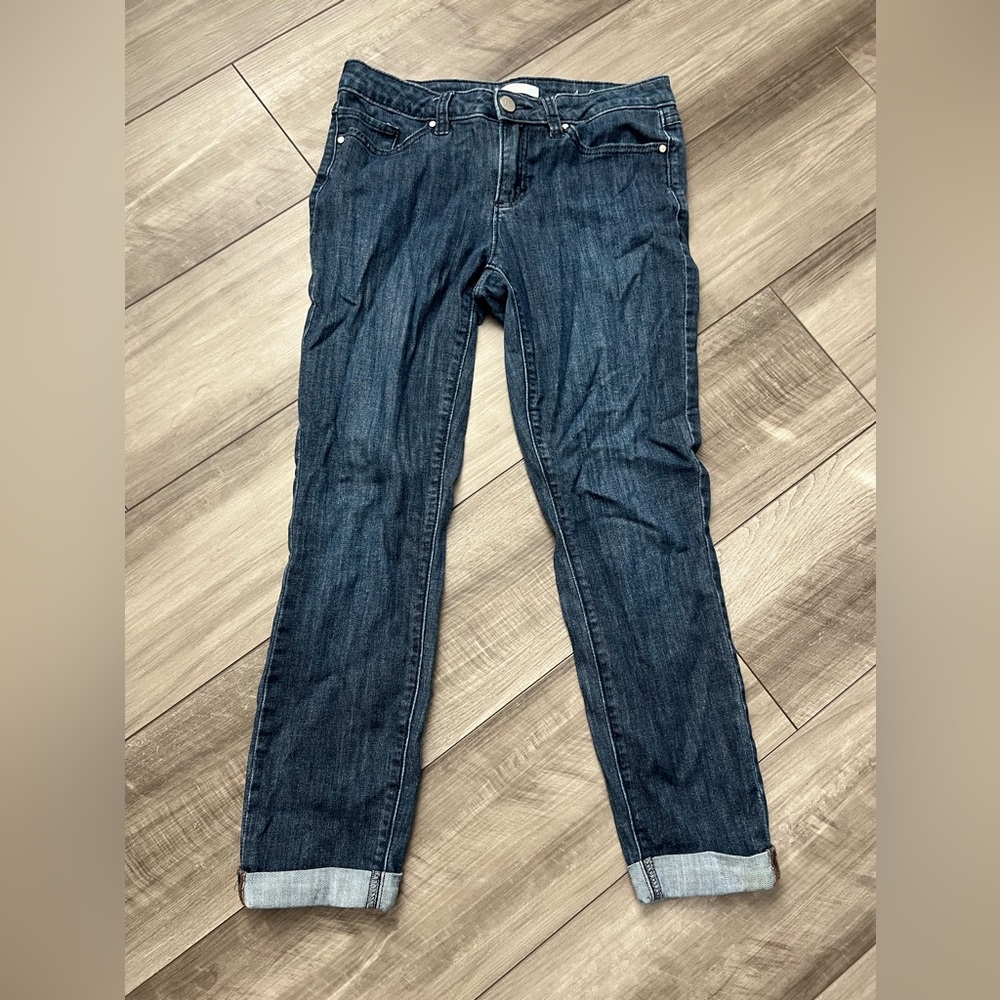 Lauren Conrad - cuffed skinny crop